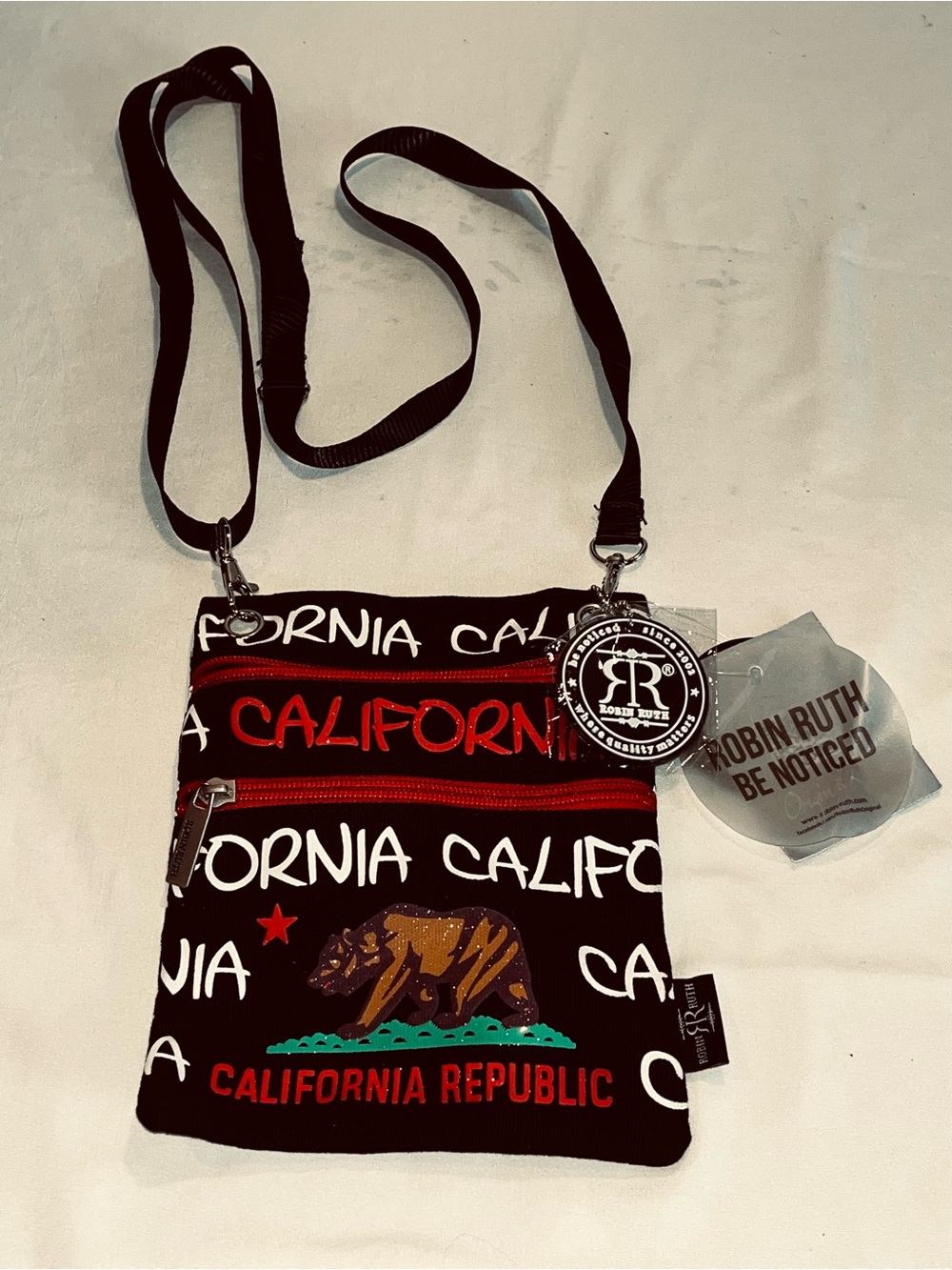 Robin Ruth California Republic Bear Flag Small Neck Wallet Pouch NWT